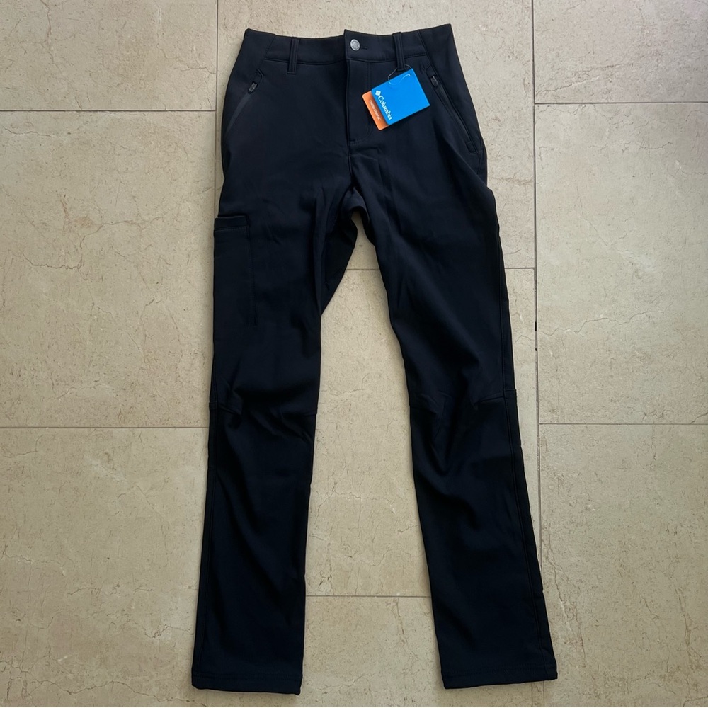 Columbia / Women's Back Beauty™ Warm Softshell Pants/ Size 2 Regular Tapered leg